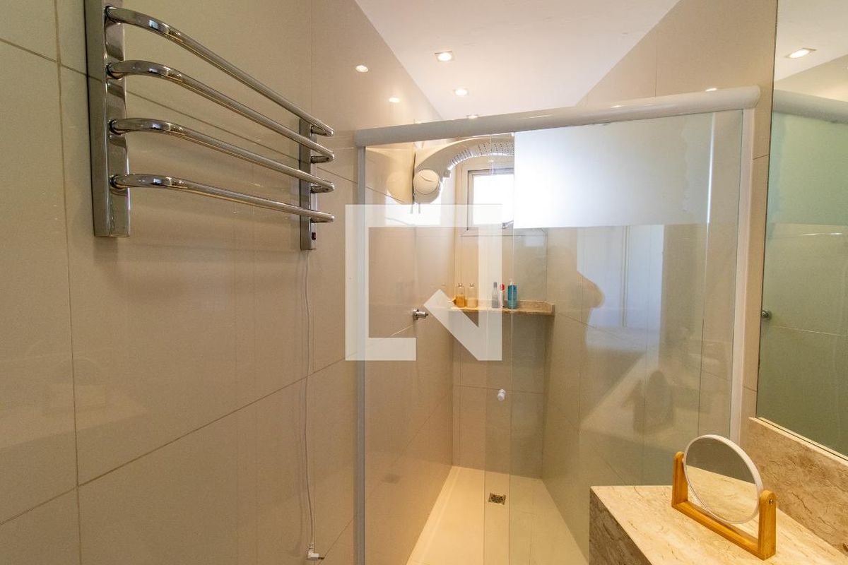 Apartamento à Venda - Cambuí, 1 Quarto,  50 m2 em , Campinas - sp | SoloBR