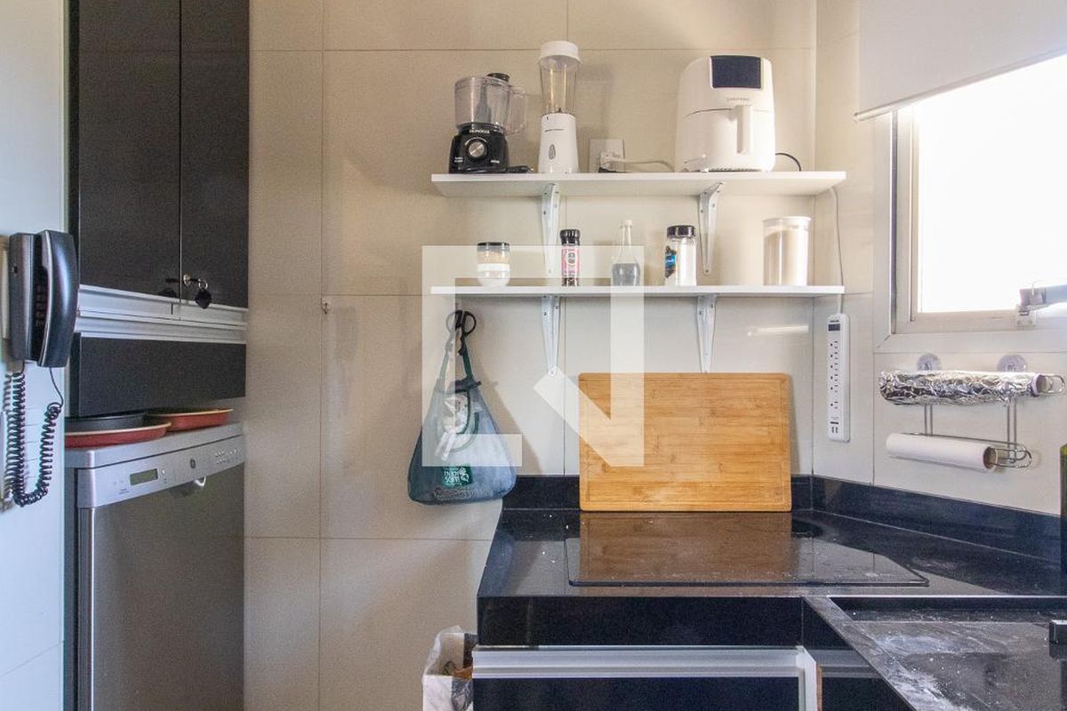 Apartamento à Venda - Cambuí, 1 Quarto,  50 m2 em , Campinas - sp | SoloBR