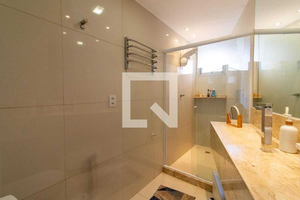 Apartamento à Venda - Cambuí, 1 Quarto,  50 m2 em , Campinas - sp | SoloBR