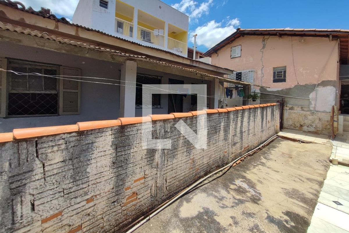 Casa à Venda - Parque Prado, 2 Quartos,  150 m2 em , Campinas - sp | SoloBR