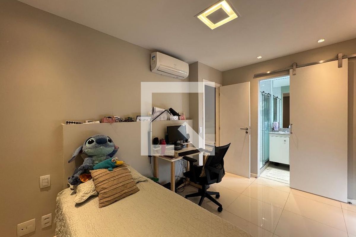 Casa, 4 quartos, 264 m² - Foto 78