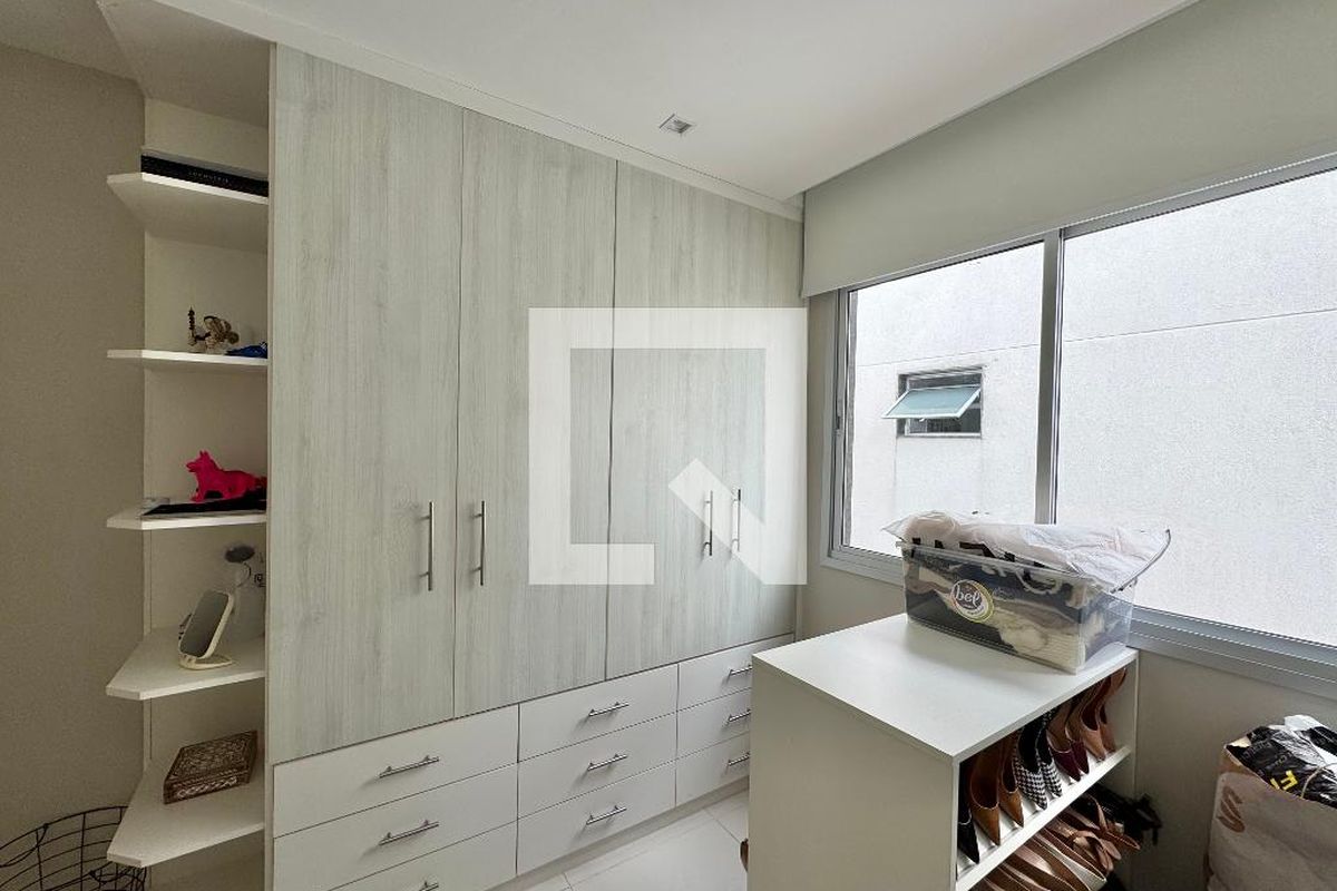 Casa, 4 quartos, 264 m² - Foto 44