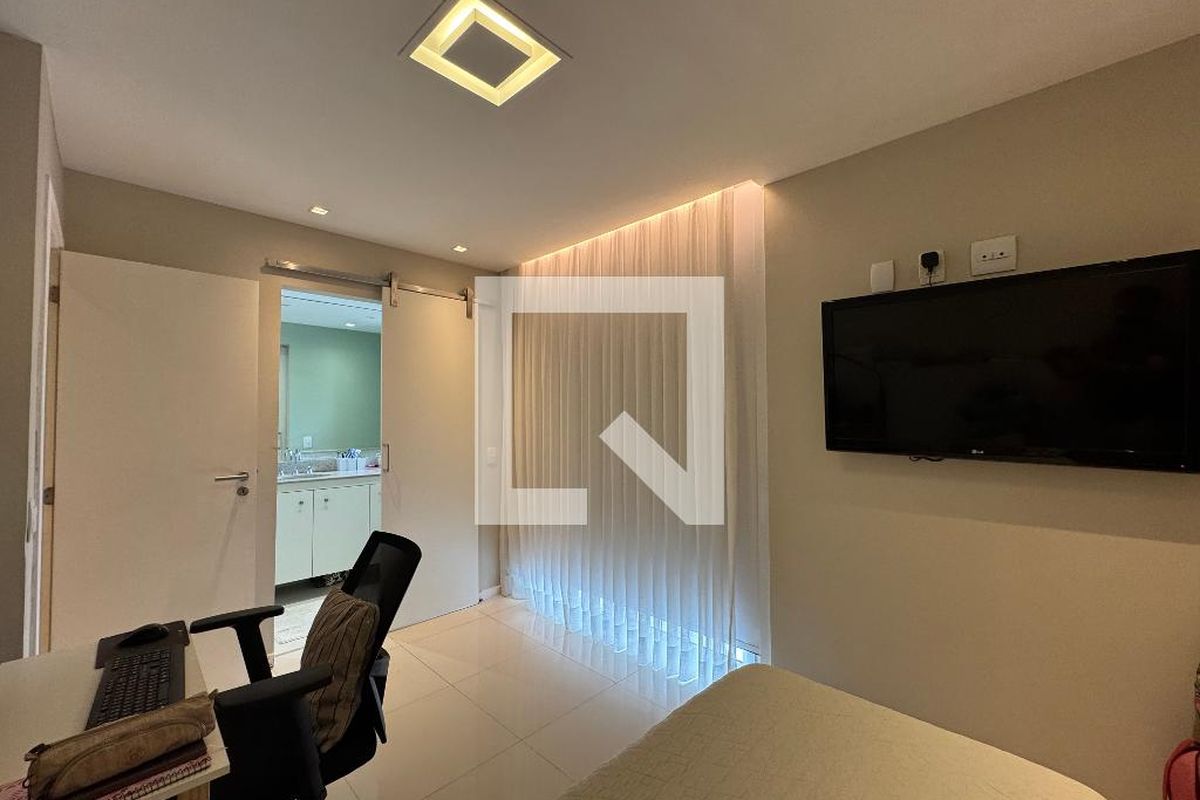Casa, 4 quartos, 264 m² - Foto 76