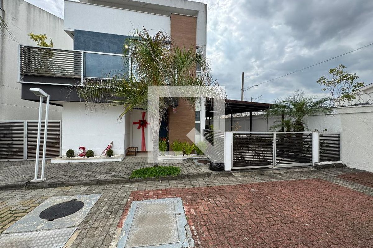 Casa, 4 quartos, 264 m² - Foto 190