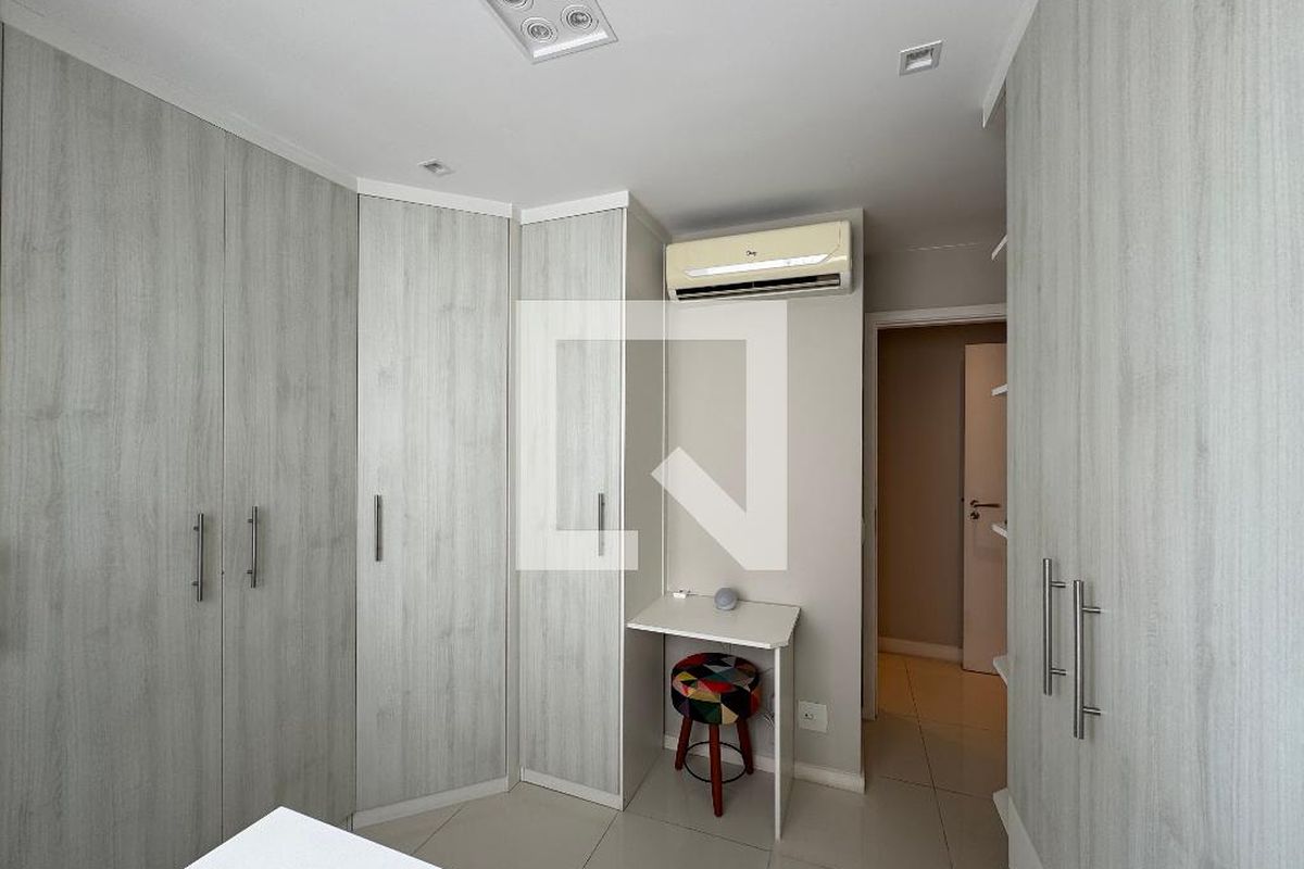 Casa, 4 quartos, 264 m² - Foto 46