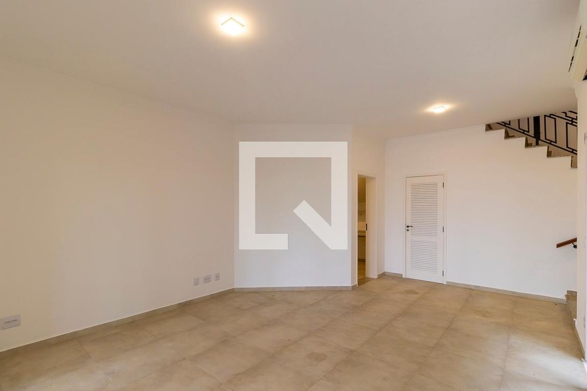 Casa à Venda - Swiss Park, 4 Quartos,  360 m2 em , Campinas - sp | SoloBR