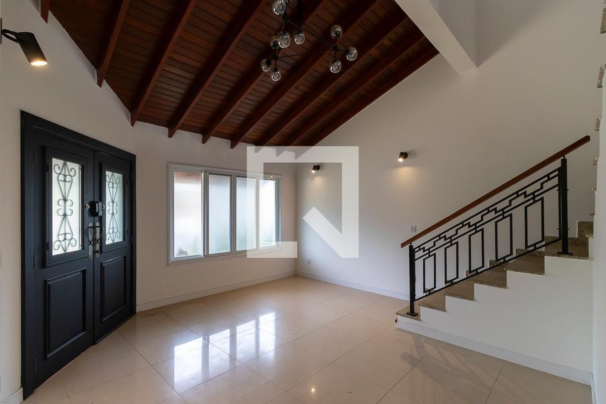 Casa à Venda - Swiss Park, 4 Quartos,  360 m2 em , Campinas - sp | SoloBR