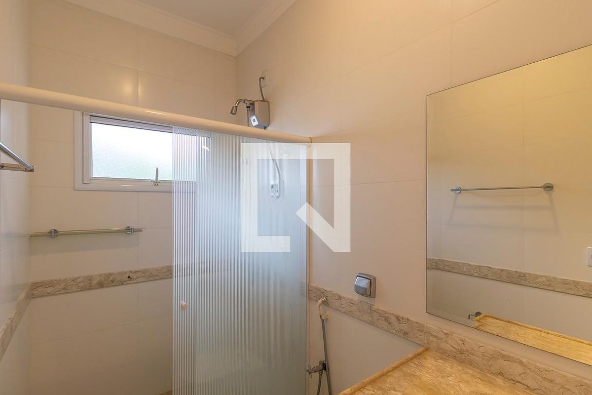 Casa à Venda - Swiss Park, 4 Quartos,  360 m2 em , Campinas - sp | SoloBR