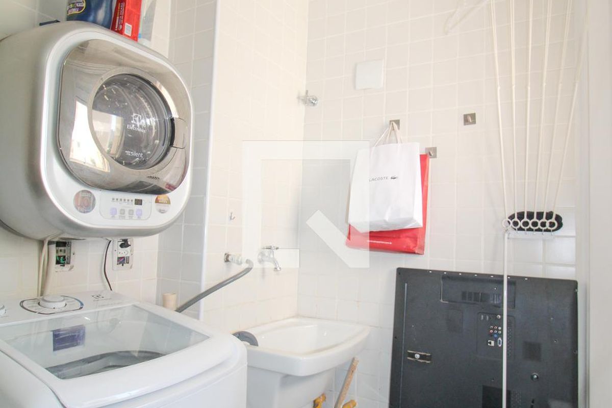 Apartamento à Venda - Cambuí, 1 Quarto,  42 m2 em , Campinas - sp | SoloBR
