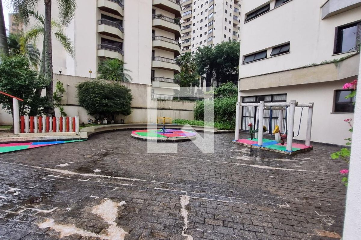 Apartamento, 3 quartos, 196 m² - Foto 154