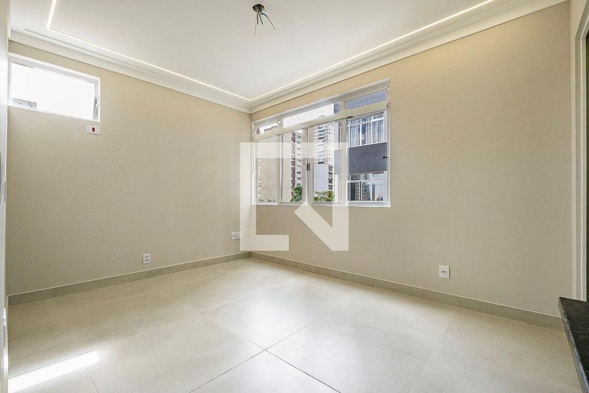 Apartamento, 1 quarto, 65 m² - Foto 1