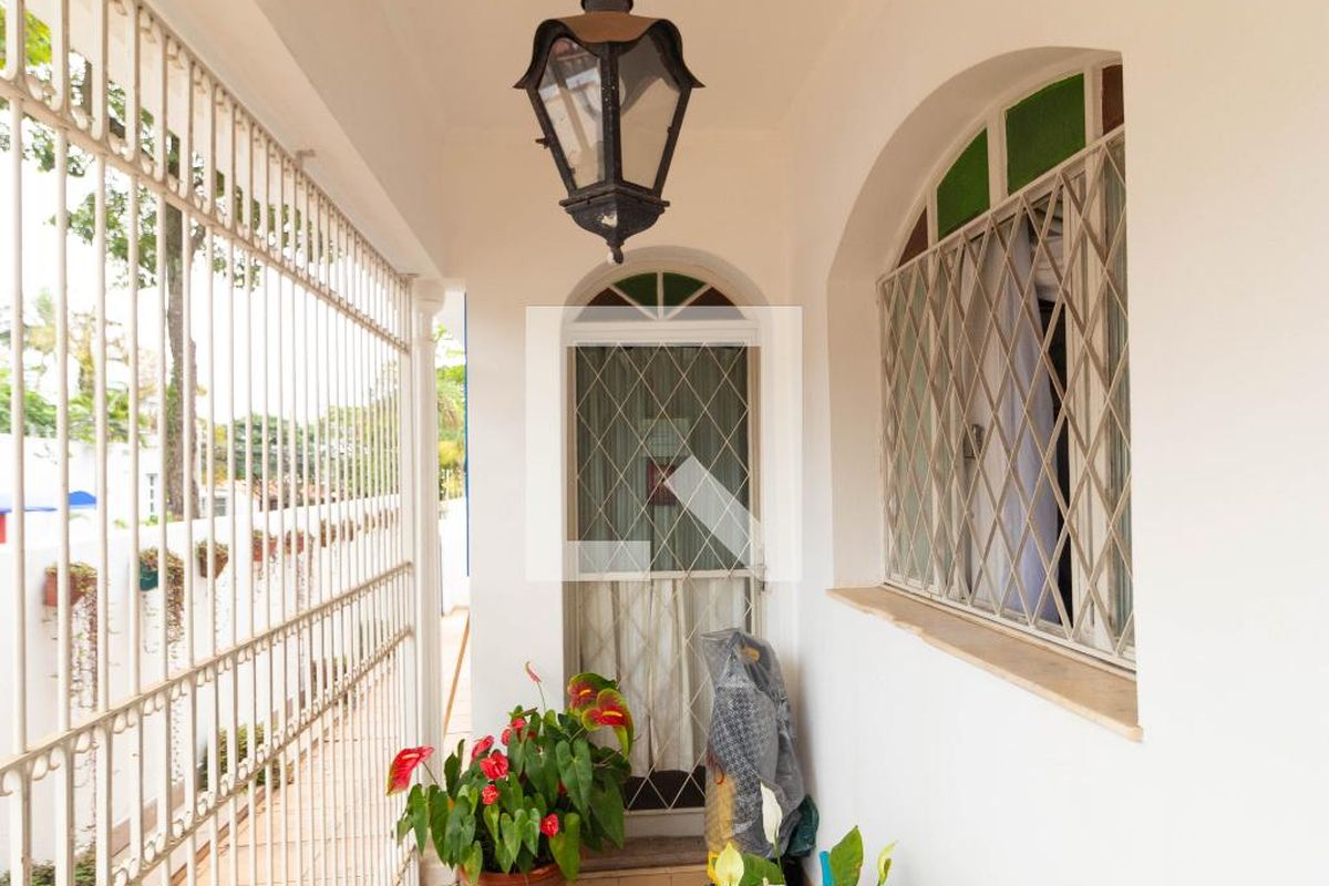 Casa à Venda - Jardim Planalto, 4 Quartos,  400 m2 em , Campinas - sp | SoloBR