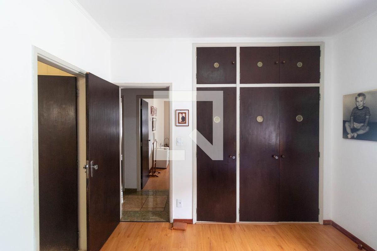 Casa à Venda - Jardim Planalto, 4 Quartos,  400 m2 em , Campinas - sp | SoloBR