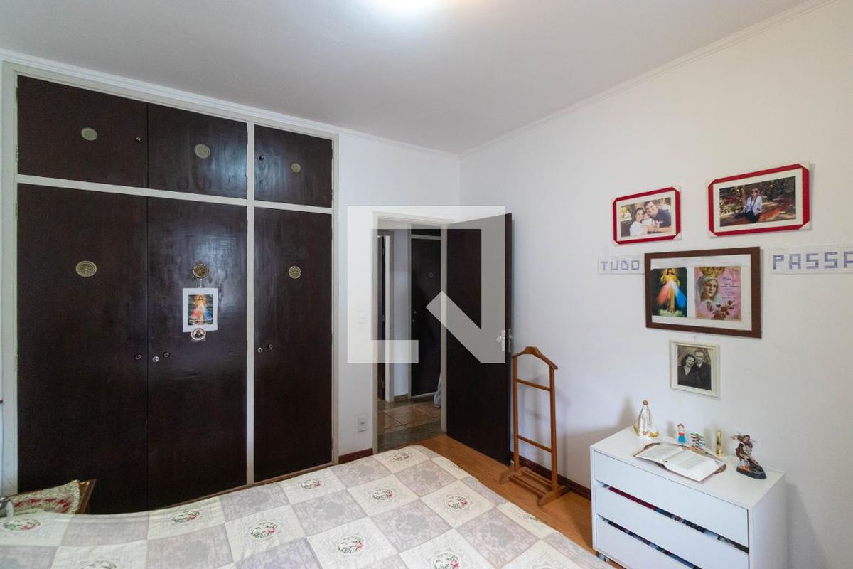 Casa à Venda - Jardim Planalto, 4 Quartos,  400 m2 em , Campinas - sp | SoloBR