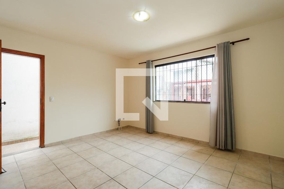 Casa, 3 quartos, 92 m² - Foto 2