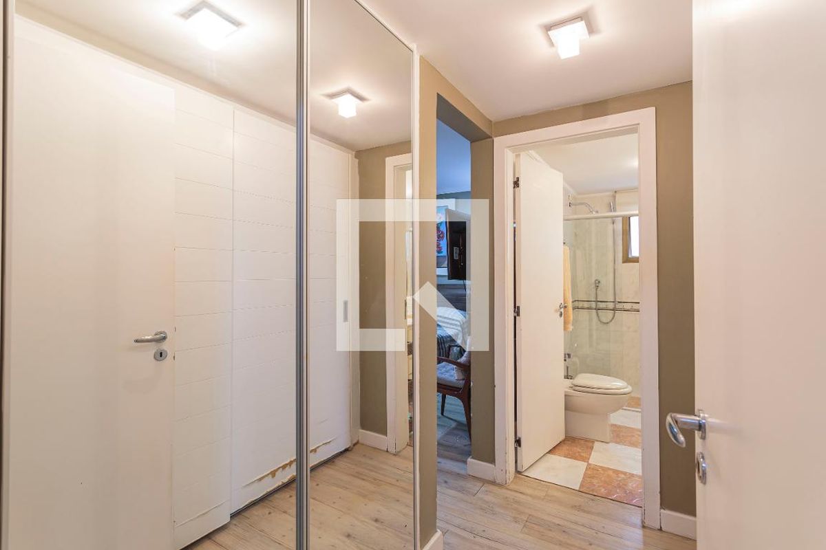 Apartamento, 4 quartos, 250 m² - Foto 23