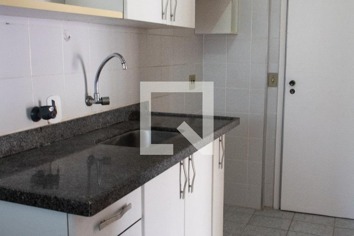 Apartamento à Venda - Mansões Santo Antônio, 3 Quartos,  85 m2 em , Campinas - sp | SoloBR