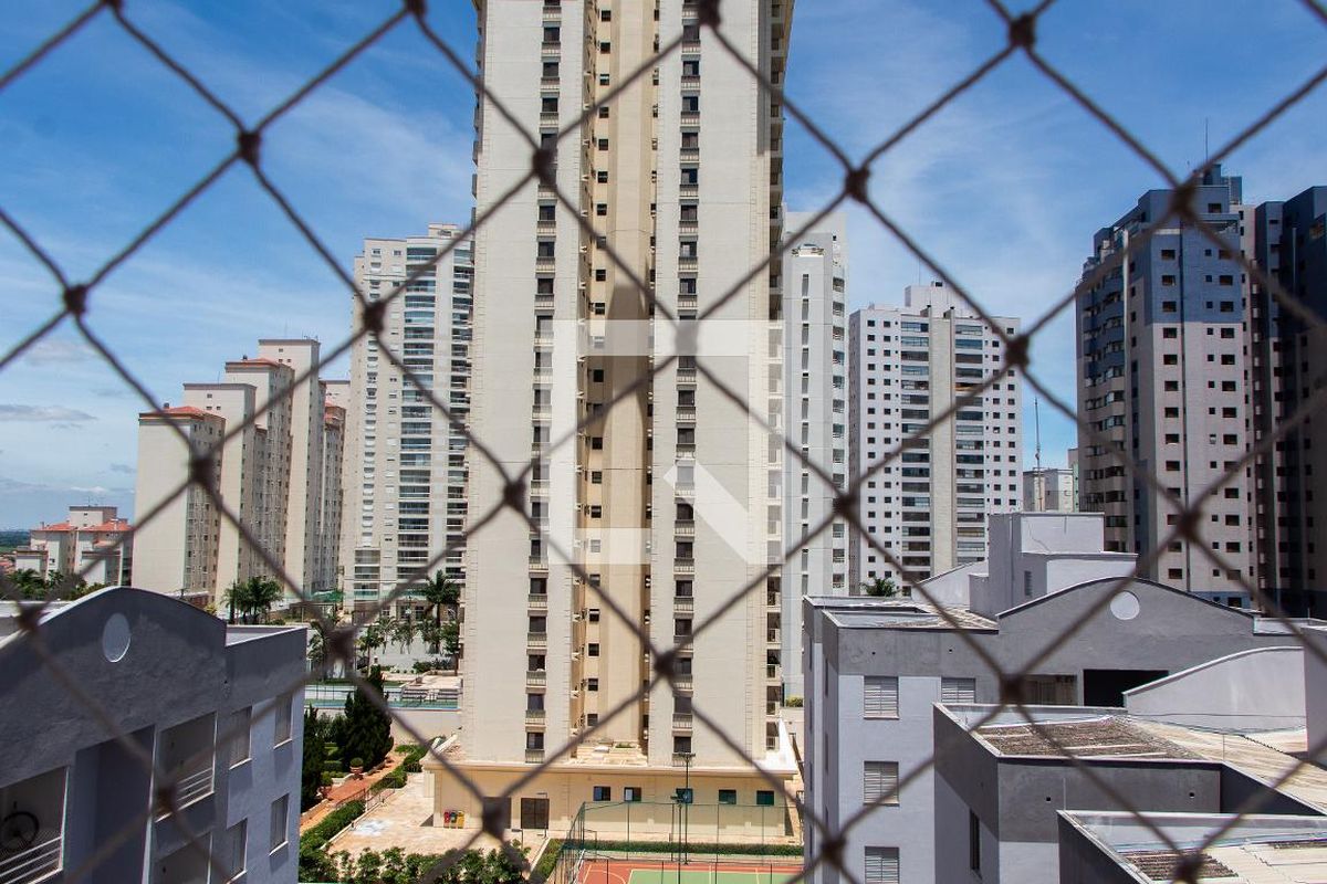 Apartamento à Venda - Mansões Santo Antônio, 3 Quartos,  85 m2 em , Campinas - sp | SoloBR