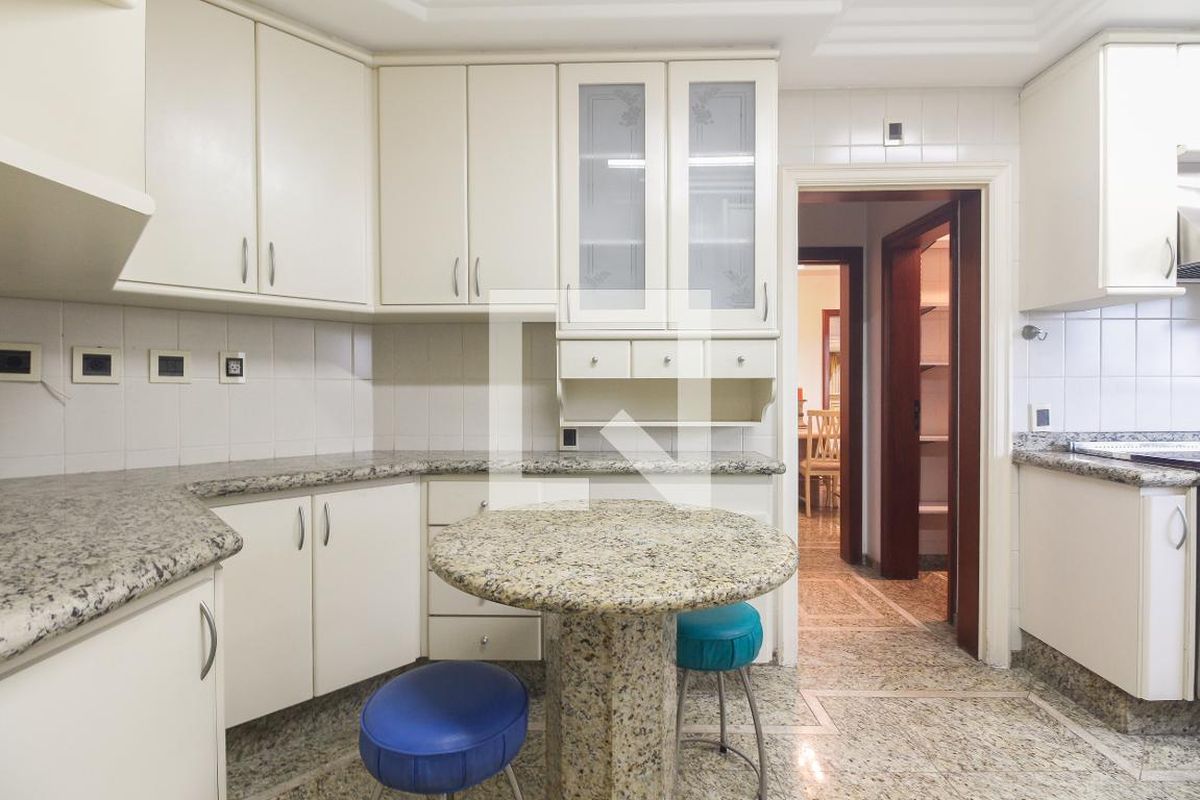 Apartamento, 4 quartos, 250 m² - Foto 140