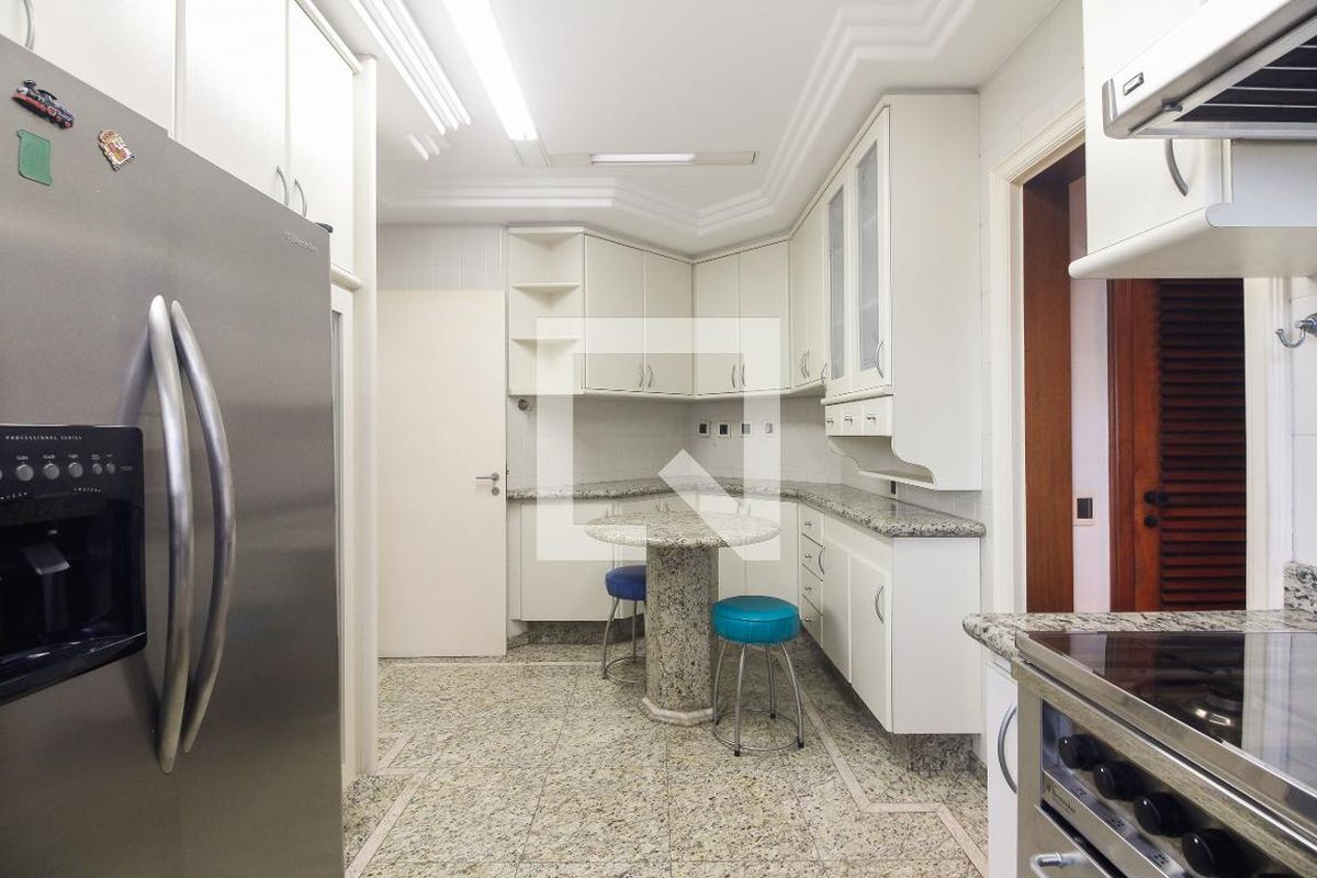 Apartamento, 4 quartos, 250 m² - Foto 136
