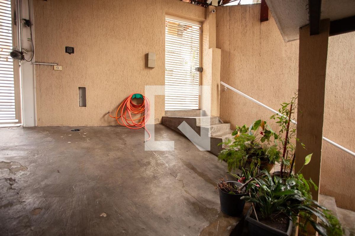 Casa, 3 quartos, 250 m² - Foto 74