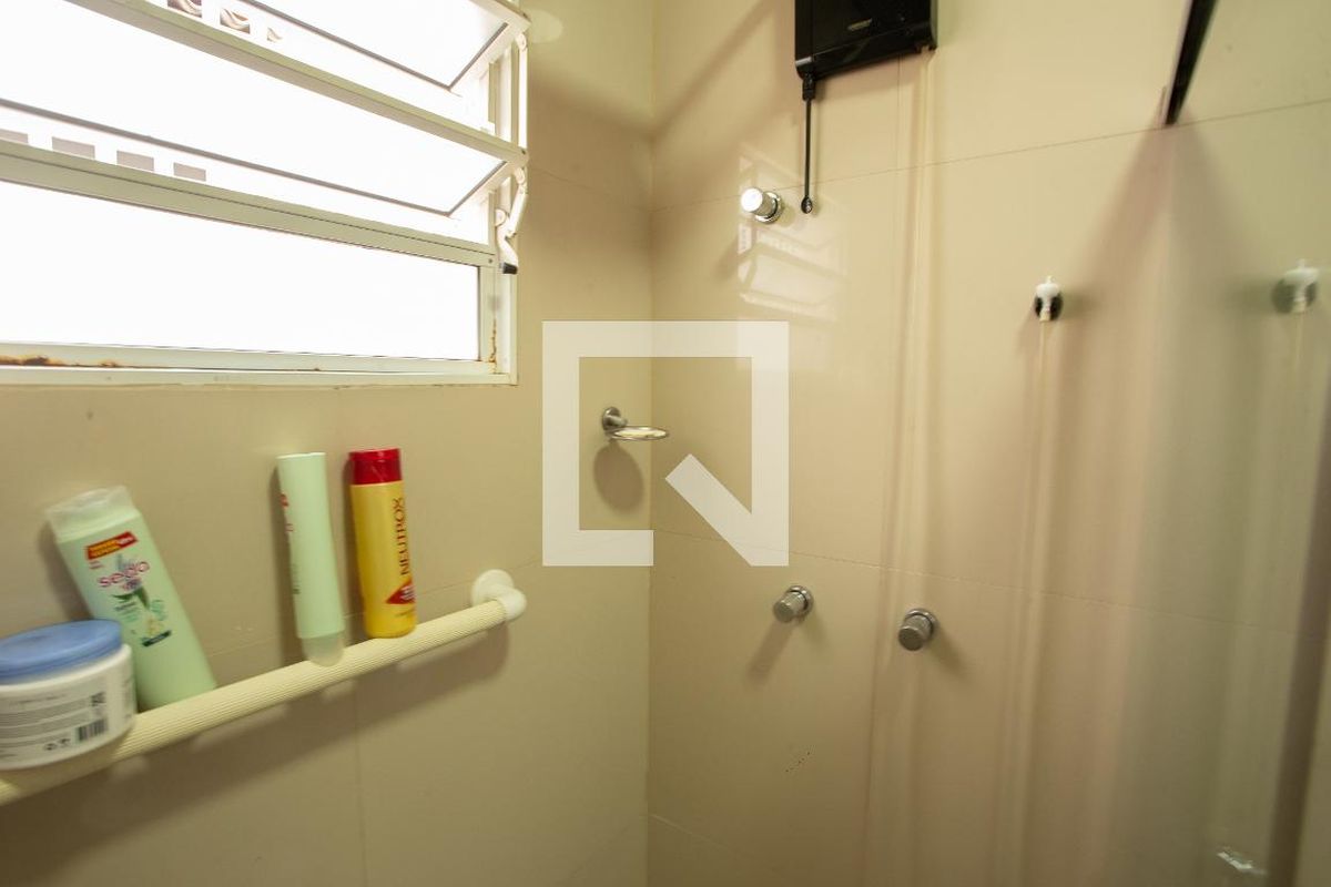 Casa, 3 quartos, 250 m² - Foto 42
