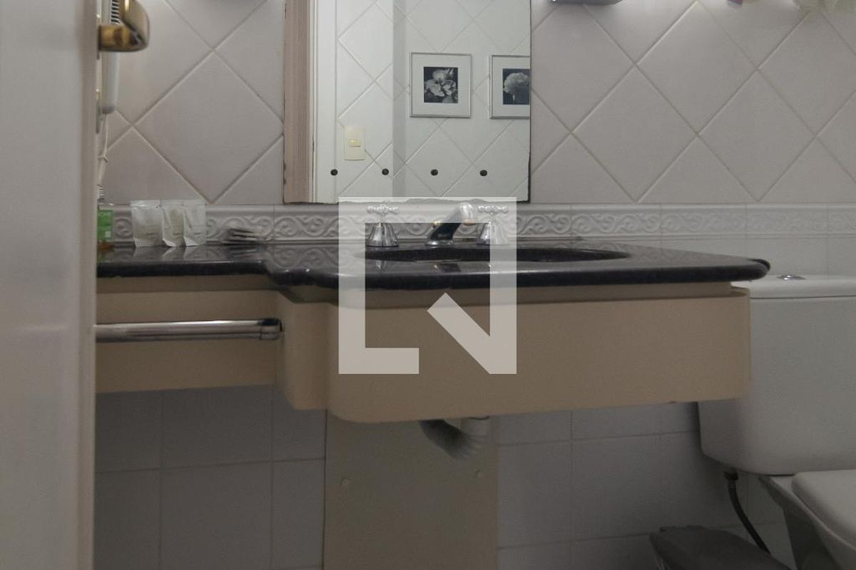 Apartamento, 1 quarto, 32 m² - Foto 11