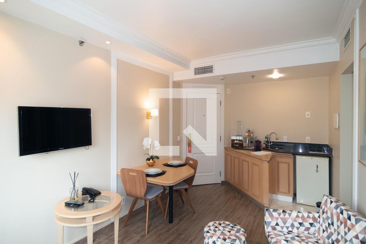 Apartamento, 1 quarto, 32 m² - Foto 4