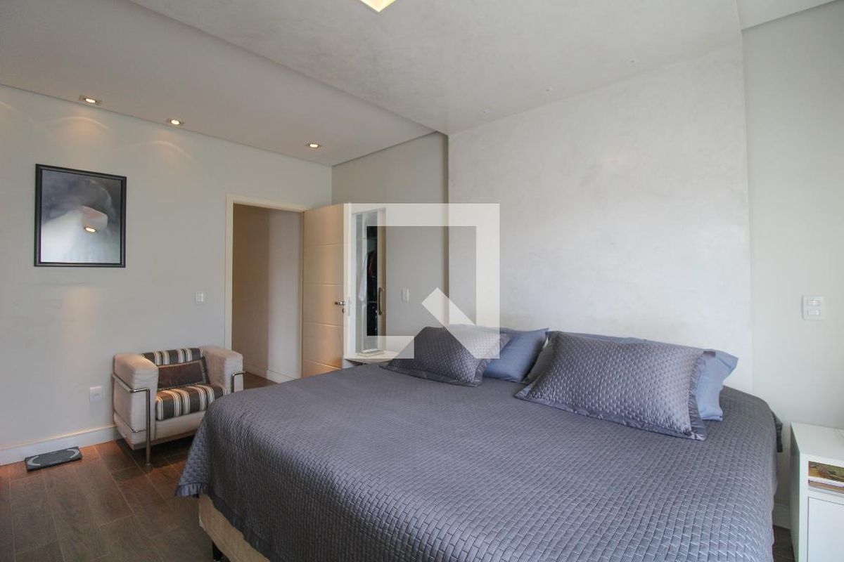 Casa à Venda - Jardim Chapadão, 5 Quartos,  330 m2 em , Campinas - sp | SoloBR