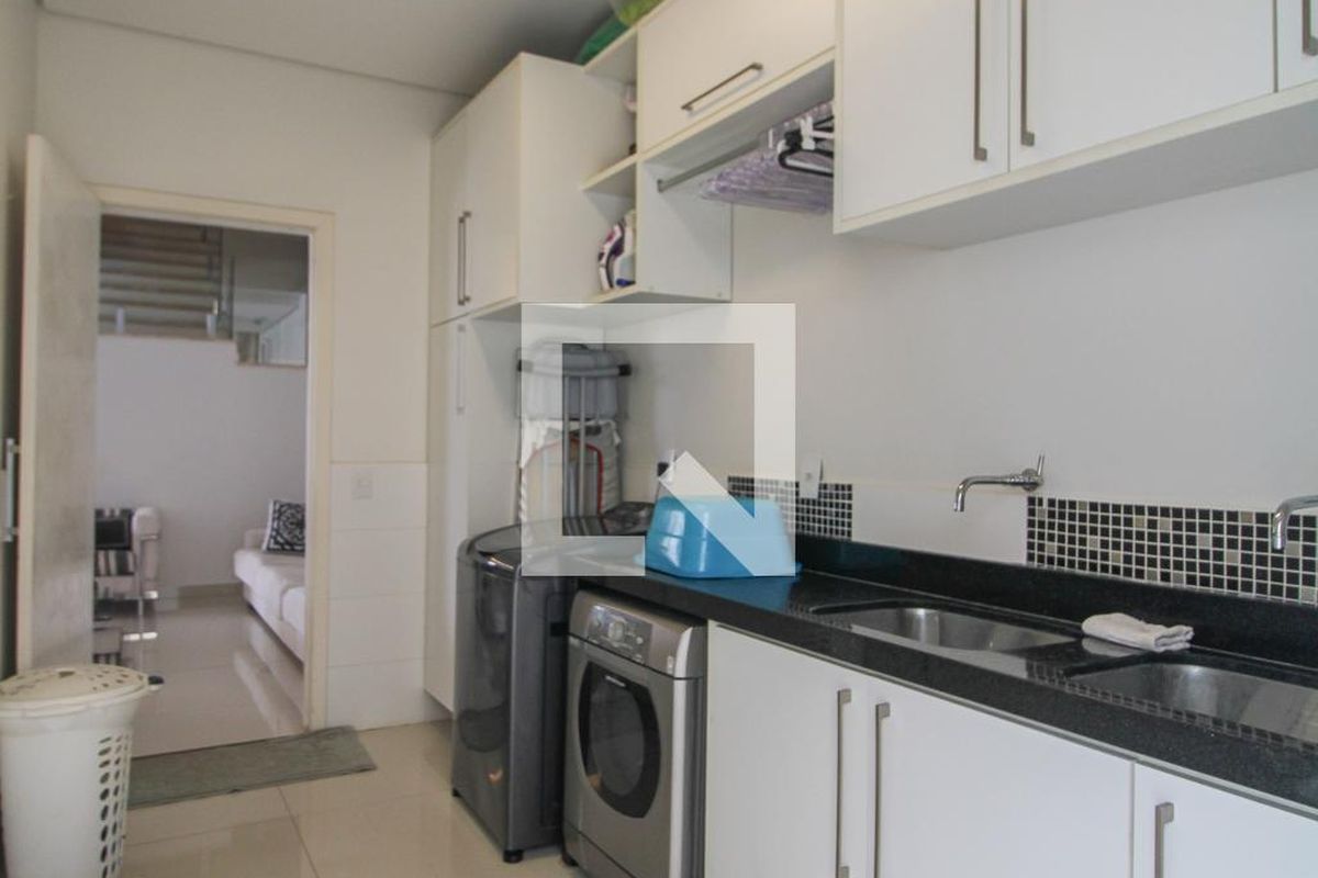 Casa à Venda - Jardim Chapadão, 5 Quartos,  330 m2 em , Campinas - sp | SoloBR