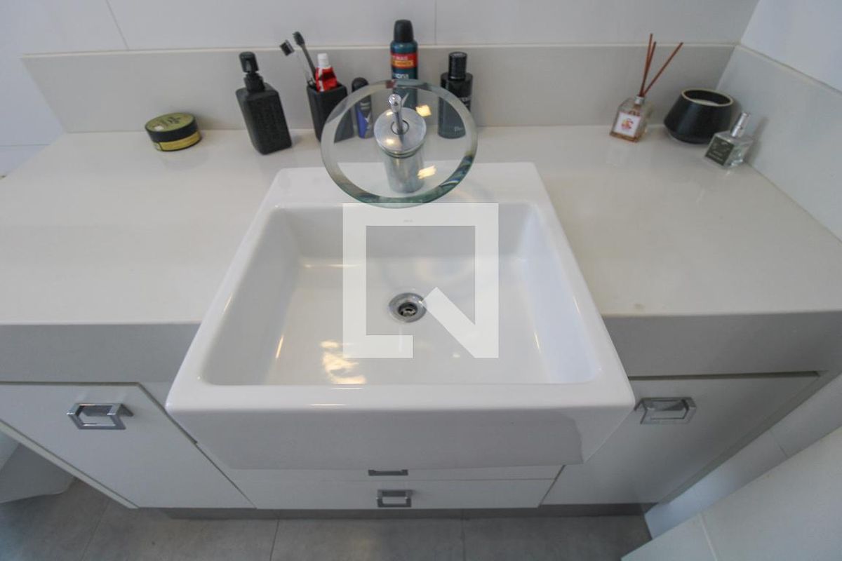 Casa à Venda - Jardim Chapadão, 5 Quartos,  330 m2 em , Campinas - sp | SoloBR