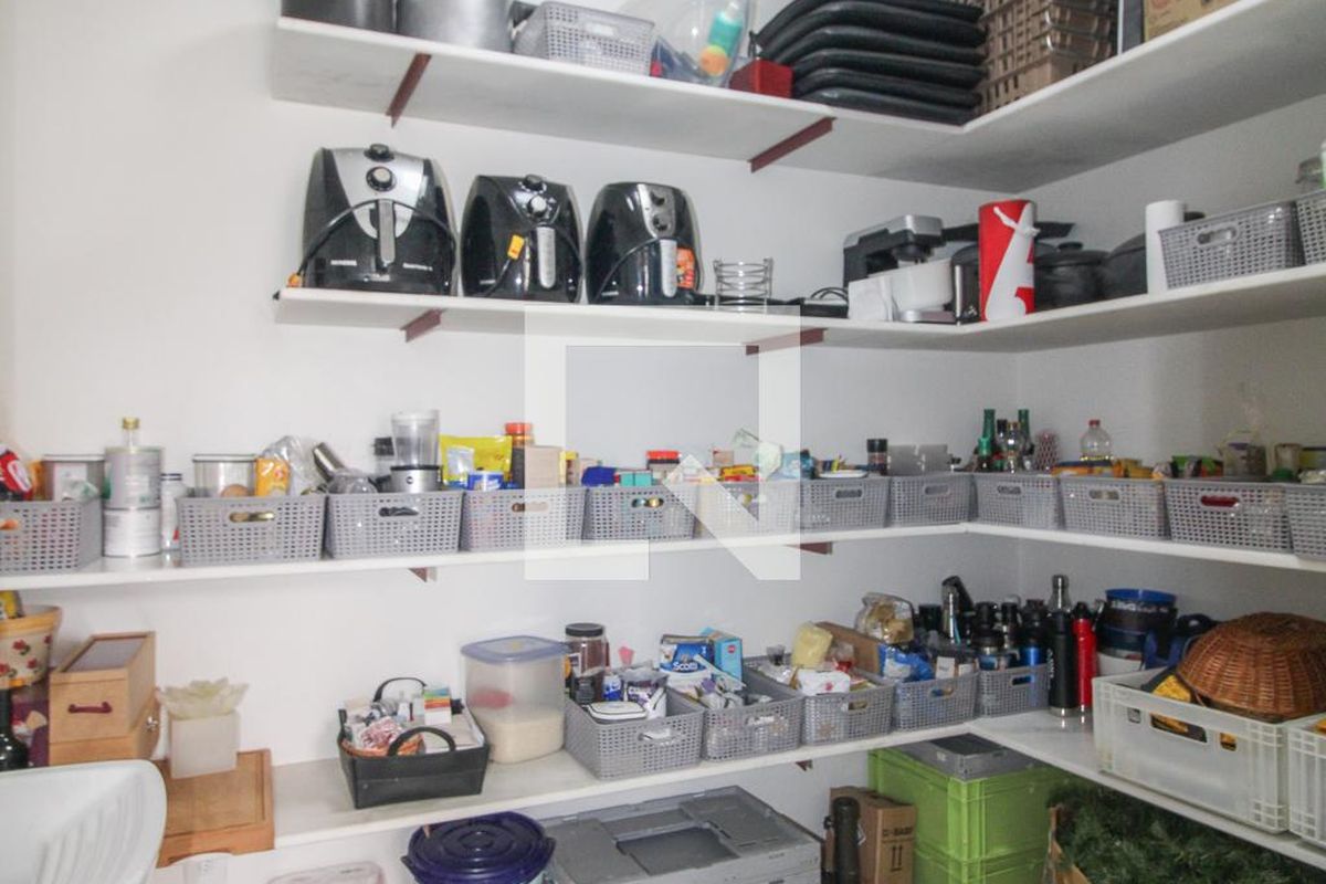 Casa à Venda - Jardim Chapadão, 5 Quartos,  330 m2 em , Campinas - sp | SoloBR