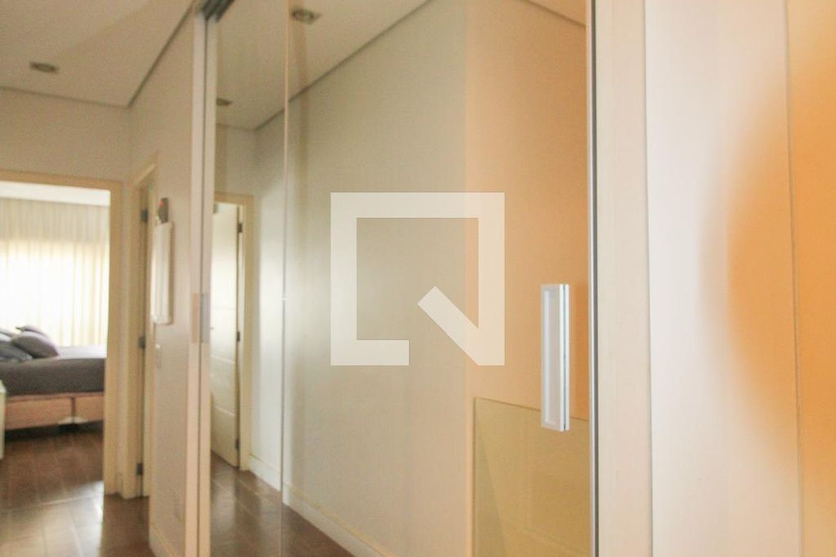 Casa à Venda - Jardim Chapadão, 5 Quartos,  330 m2 em , Campinas - sp | SoloBR