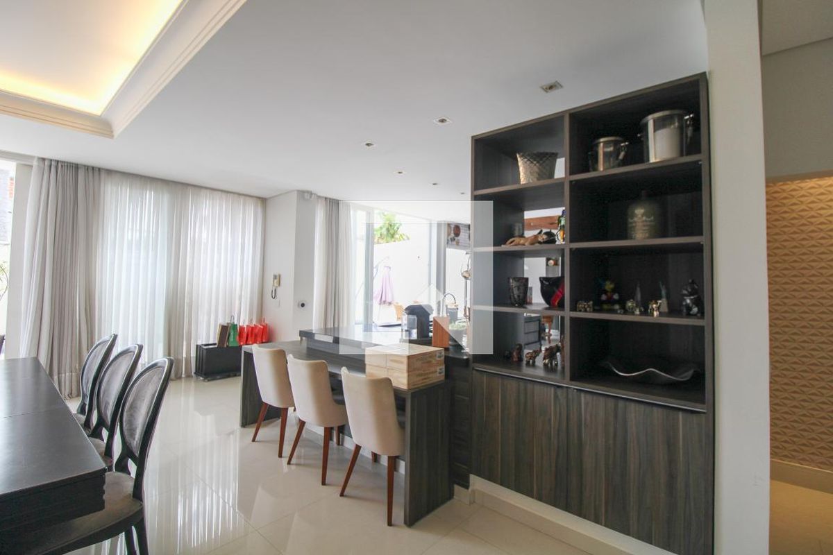 Casa à Venda - Jardim Chapadão, 5 Quartos,  330 m2 em , Campinas - sp | SoloBR