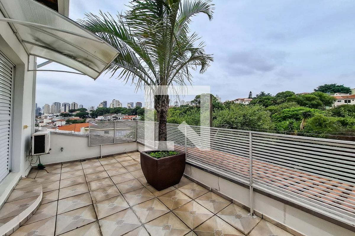 Casa, 3 quartos, 220 m² - Foto 32