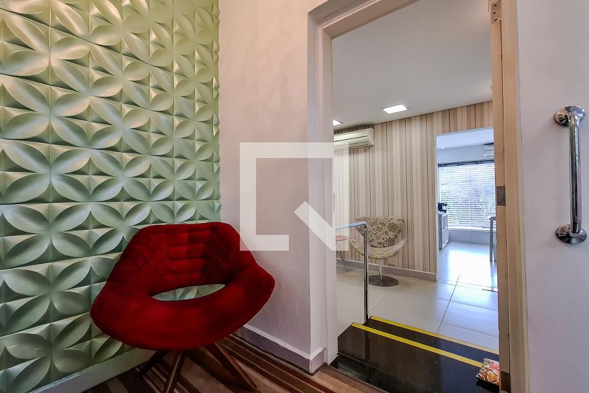 Casa, 3 quartos, 220 m² - Foto 73