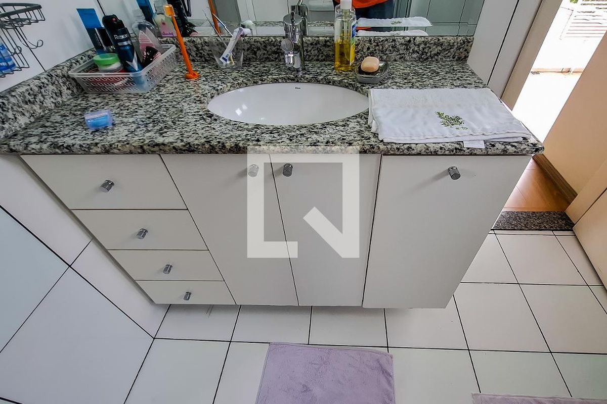 Casa, 3 quartos, 220 m² - Foto 19