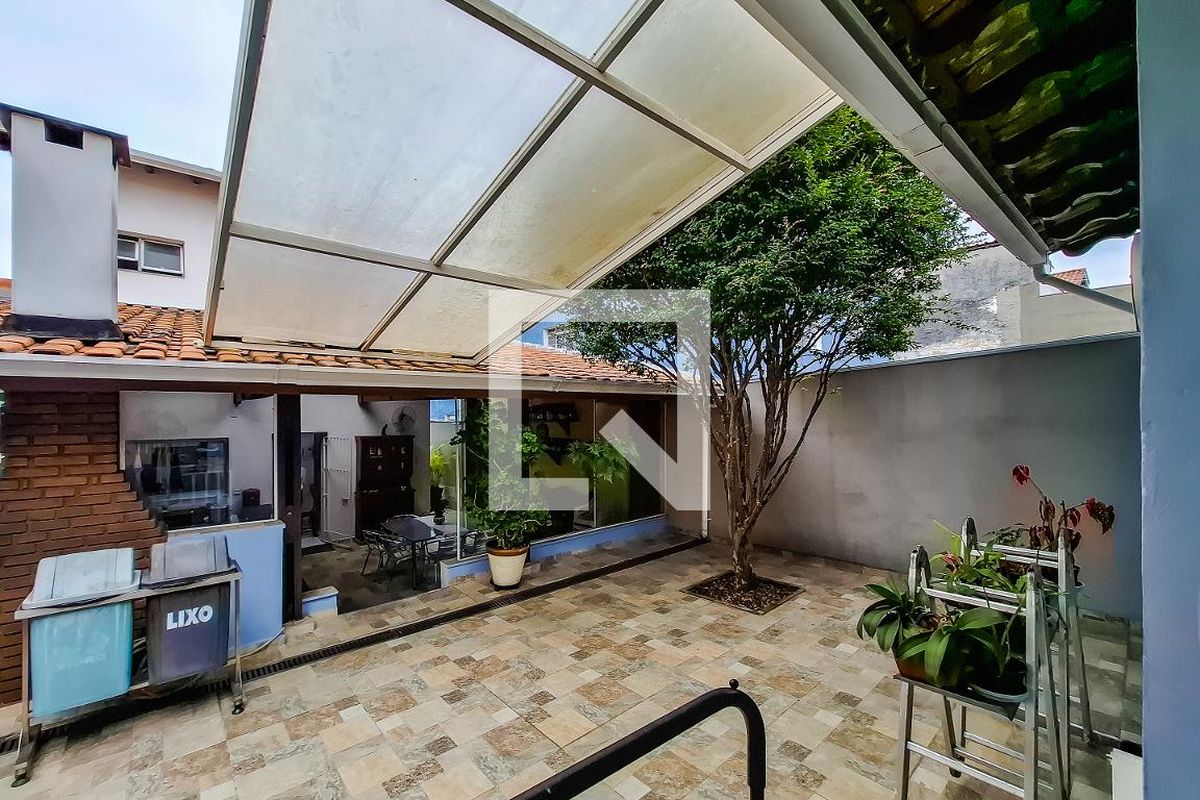 Casa, 3 quartos, 220 m² - Foto 69