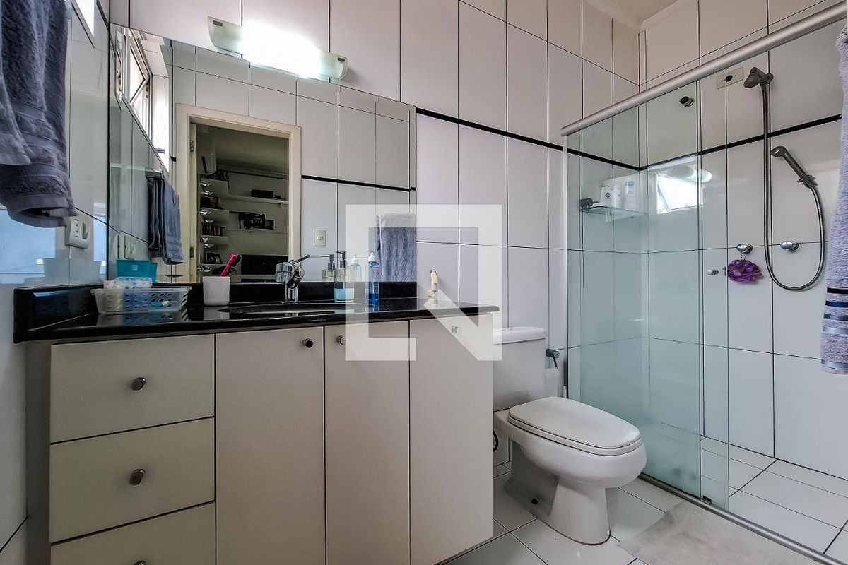 Casa, 3 quartos, 220 m² - Foto 41