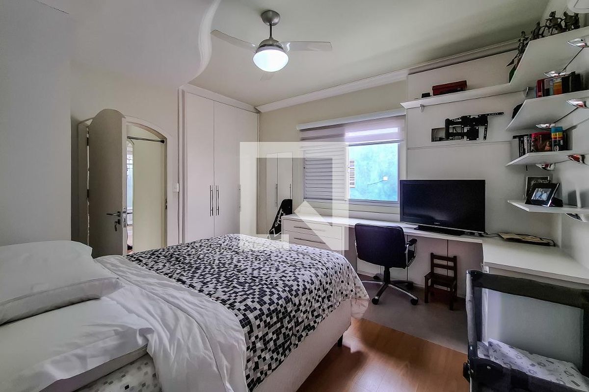 Casa, 3 quartos, 220 m² - Foto 37