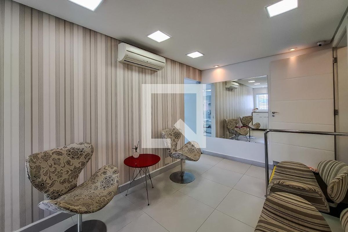 Casa, 3 quartos, 220 m² - Foto 76