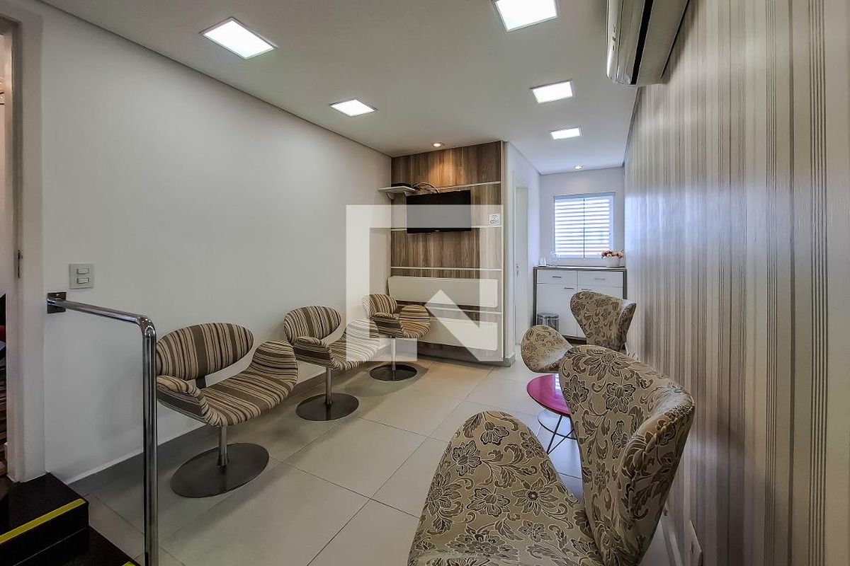 Casa, 3 quartos, 220 m² - Foto 75