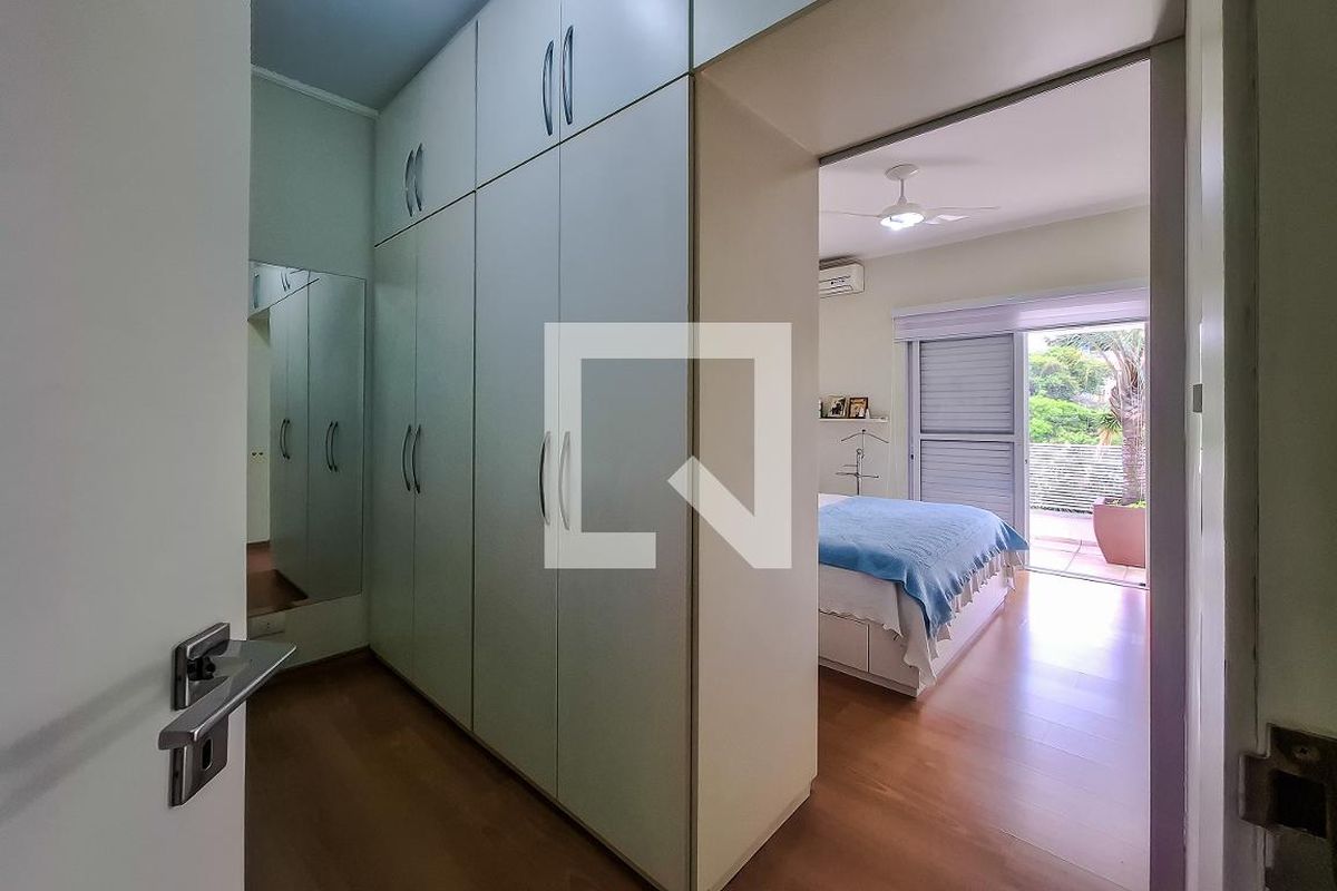 Casa, 3 quartos, 220 m² - Foto 21