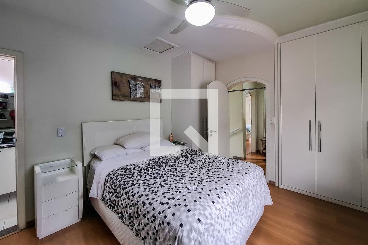 Casa, 3 quartos, 220 m² - Foto 36