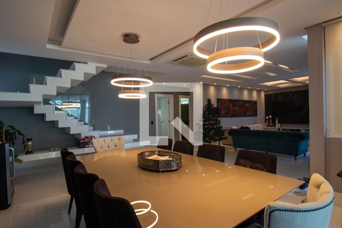 Casa, 5 quartos, 657 m² - Foto 2