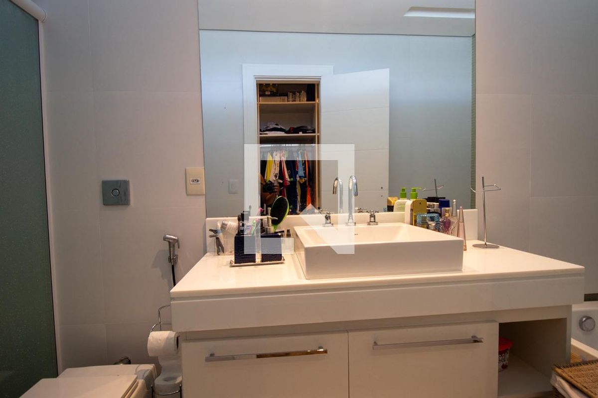 Casa, 5 quartos, 657 m² - Foto 40