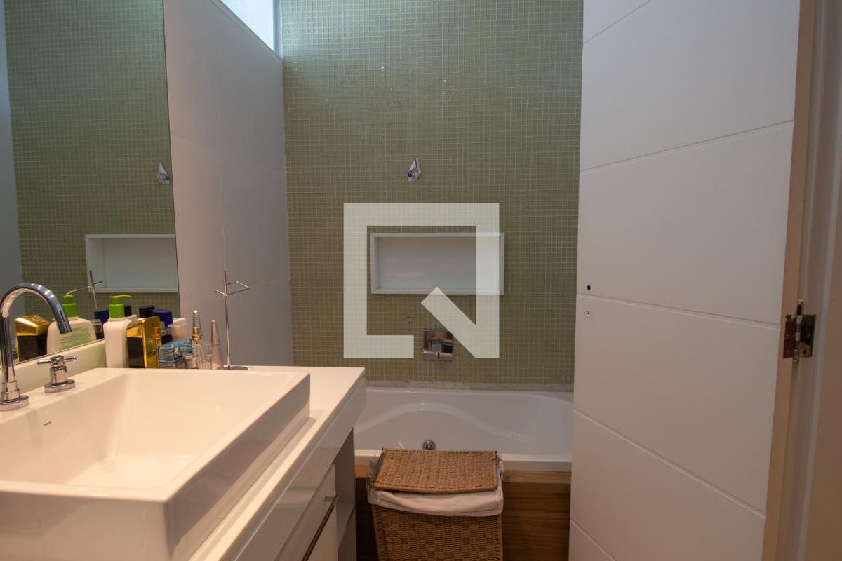Casa, 5 quartos, 657 m² - Foto 54