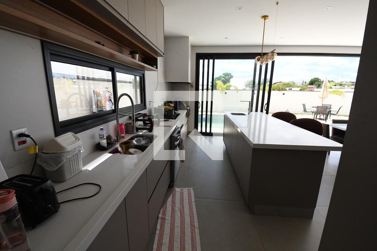 Casa à Venda - Res. Parque dos Alecrins, 4 Quartos,  265 m2 em , Campinas - sp | SoloBR