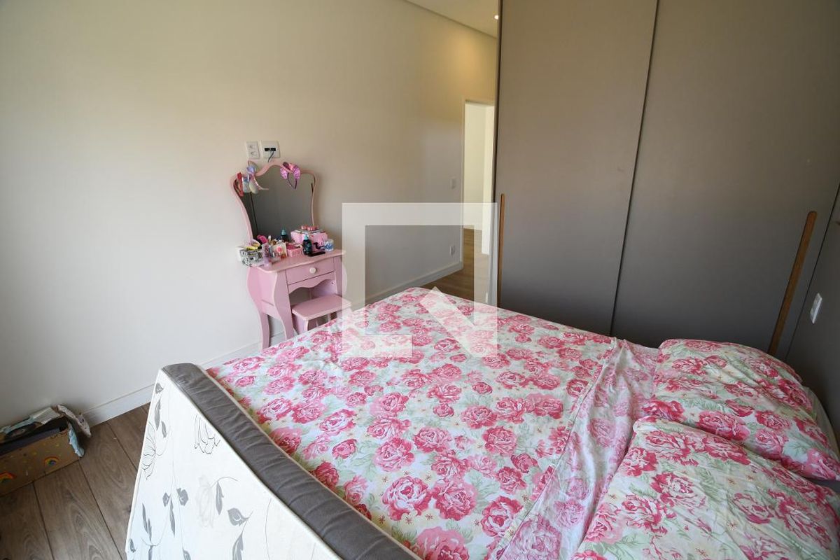 Casa à Venda - Res. Parque dos Alecrins, 4 Quartos,  265 m2 em , Campinas - sp | SoloBR