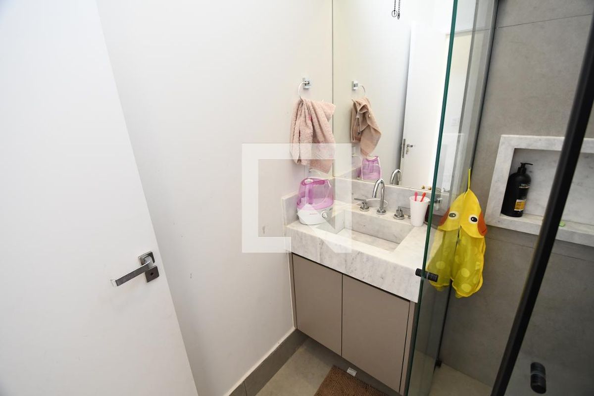 Casa à Venda - Res. Parque dos Alecrins, 4 Quartos,  265 m2 em , Campinas - sp | SoloBR